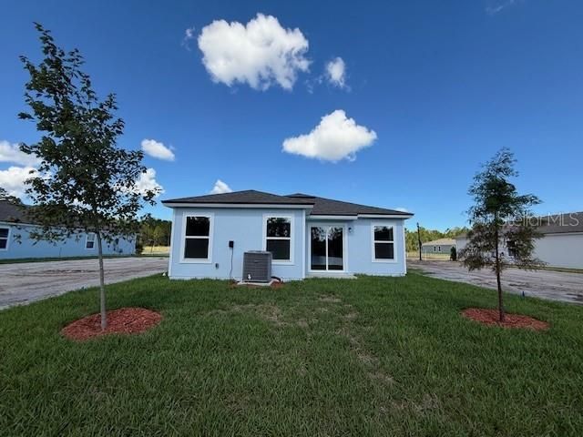 Active With Contract: $282,990 (3 beds, 2 baths, 1402 Square Feet)