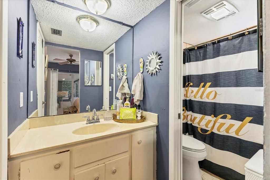 For Sale: $310,000 (3 beds, 2 baths, 1490 Square Feet)