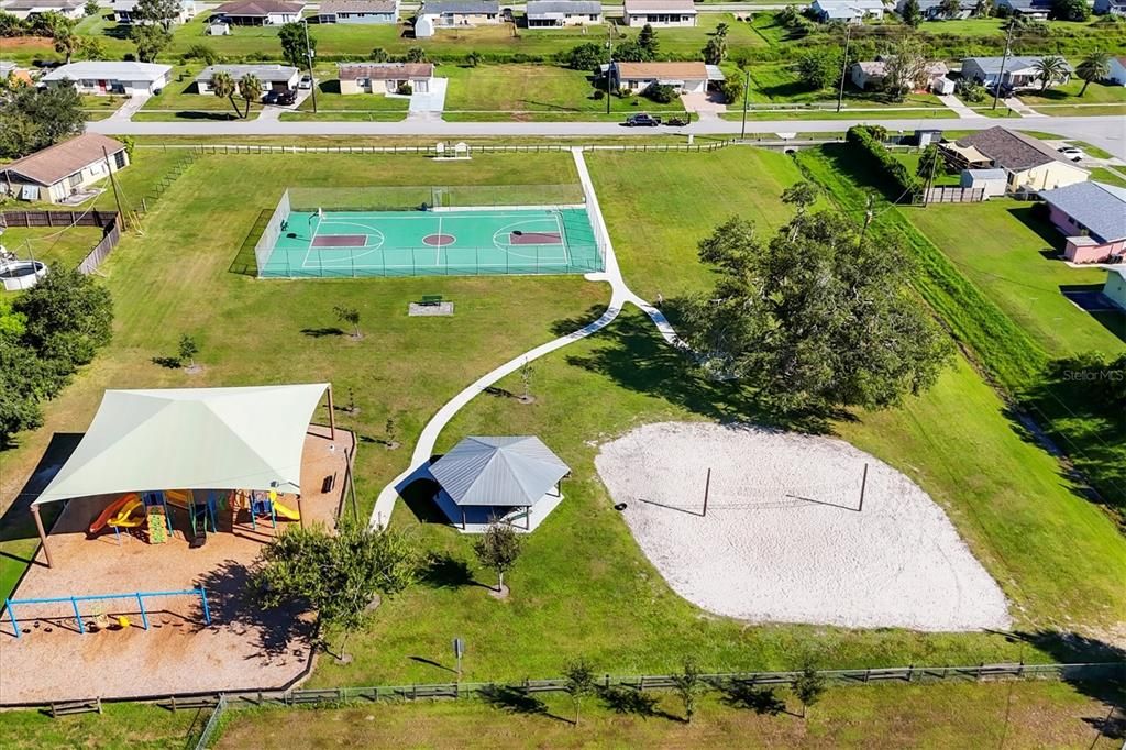 For Sale: $310,000 (3 beds, 2 baths, 1490 Square Feet)