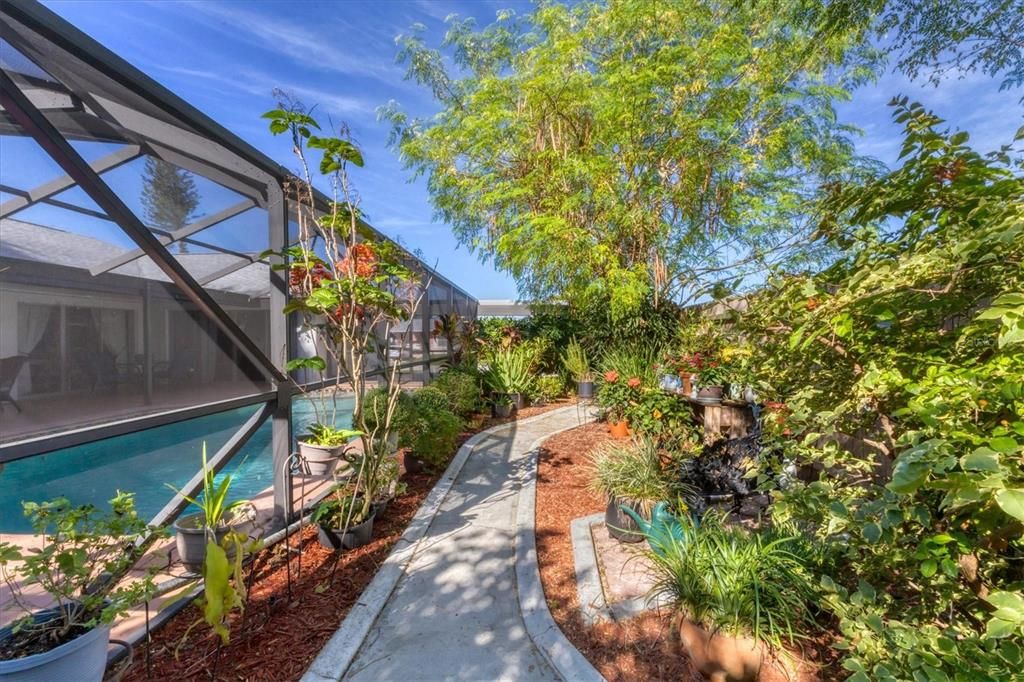 For Sale: $310,000 (3 beds, 2 baths, 1490 Square Feet)