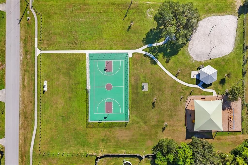 For Sale: $310,000 (3 beds, 2 baths, 1490 Square Feet)