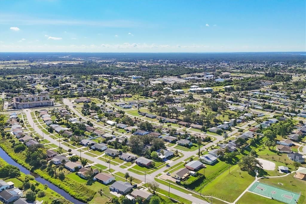 For Sale: $310,000 (3 beds, 2 baths, 1490 Square Feet)