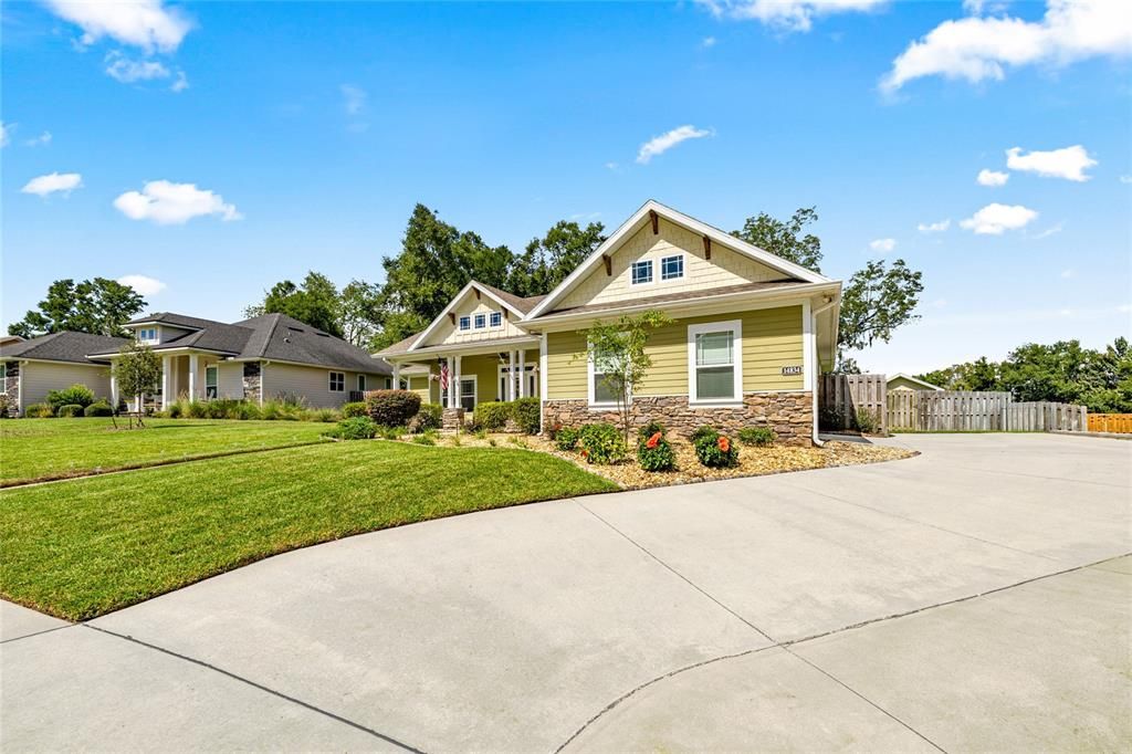 For Sale: $544,900 (3 beds, 2 baths, 2147 Square Feet)