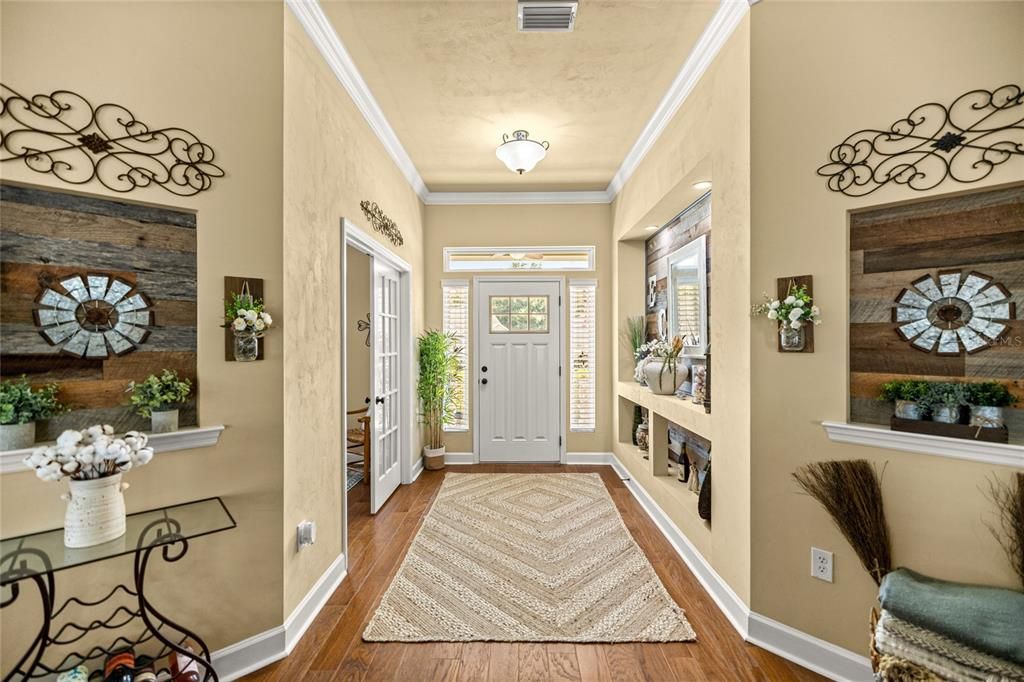 For Sale: $544,900 (3 beds, 2 baths, 2147 Square Feet)