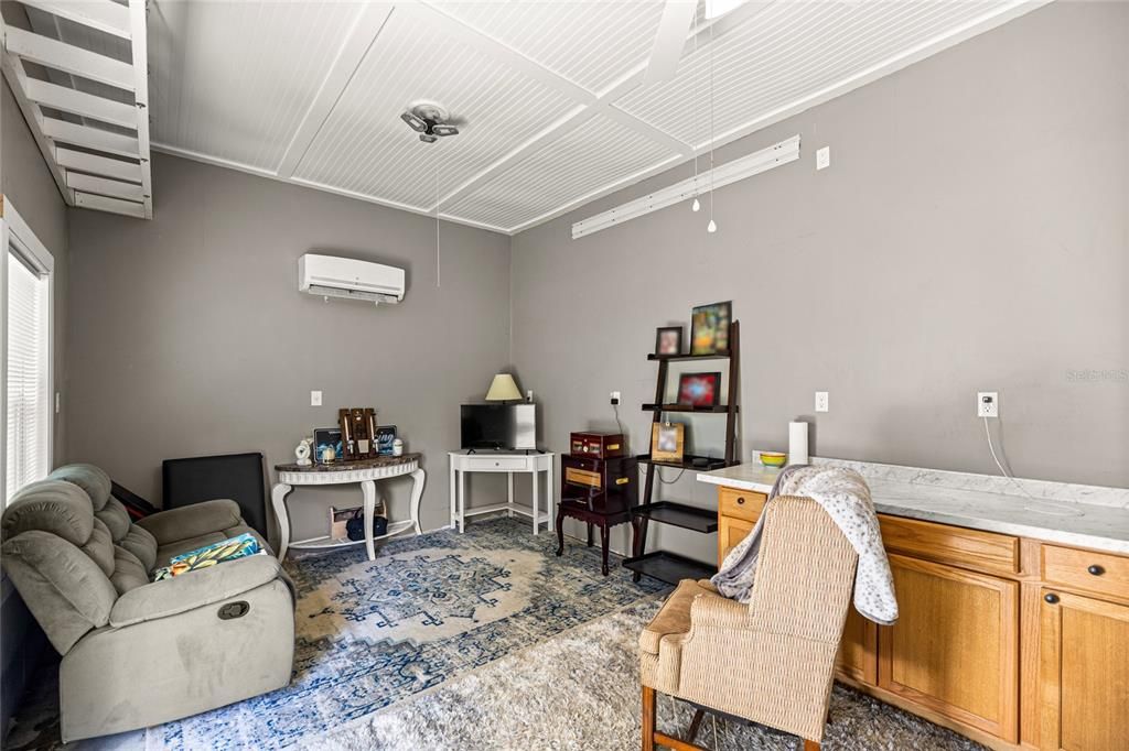 For Sale: $544,900 (3 beds, 2 baths, 2147 Square Feet)