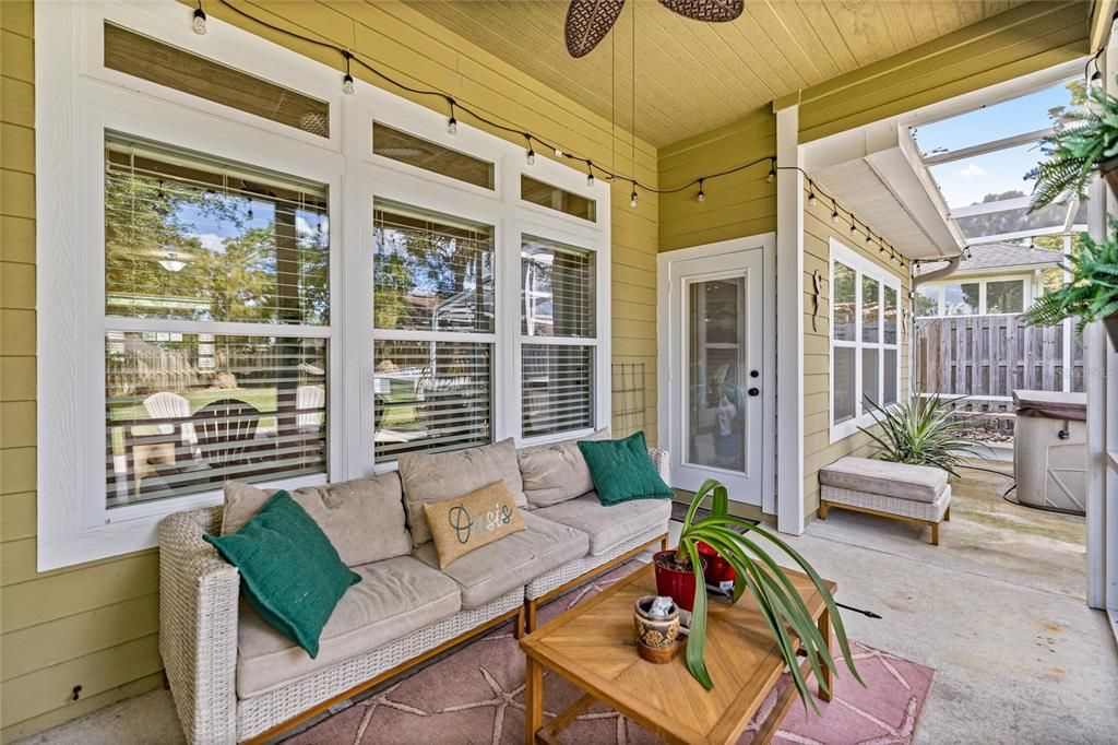 For Sale: $544,900 (3 beds, 2 baths, 2147 Square Feet)