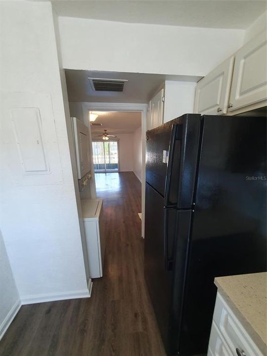 出租: $1,825 (2 贝兹, 2 浴室, 1000 平方英尺)