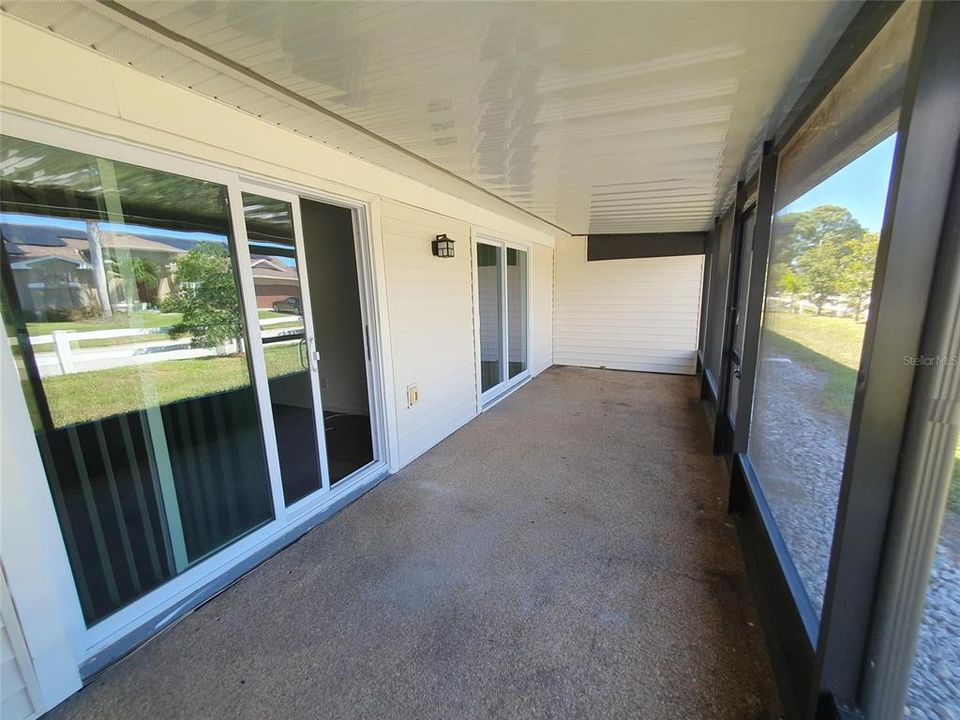 出租: $1,825 (2 贝兹, 2 浴室, 1000 平方英尺)