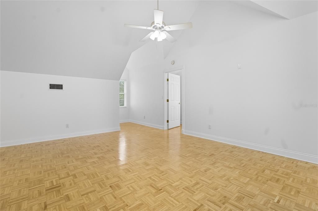 Active With Contract: $365,000 (3 beds, 2 baths, 2288 Square Feet)