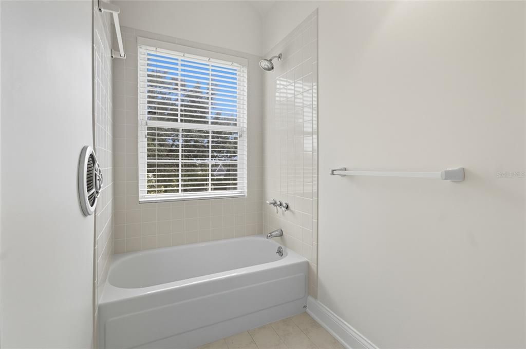 Active With Contract: $365,000 (3 beds, 2 baths, 2288 Square Feet)