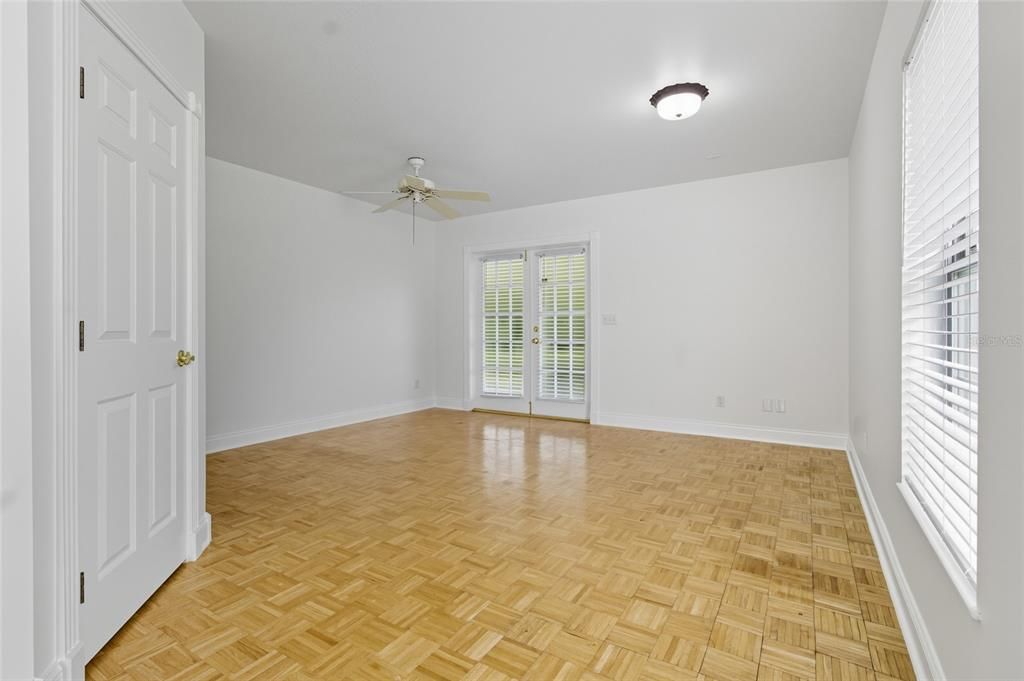 Active With Contract: $365,000 (3 beds, 2 baths, 2288 Square Feet)