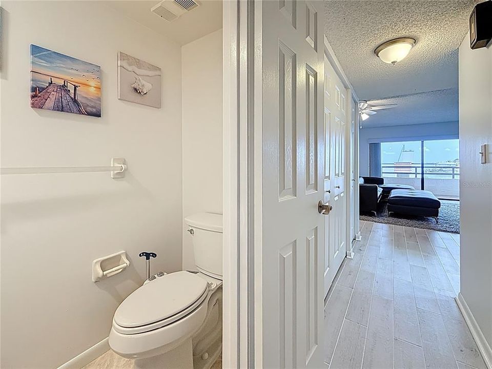 В аренду: $2,350 (1 спален, 1 ванн, 790 Квадратных фут)