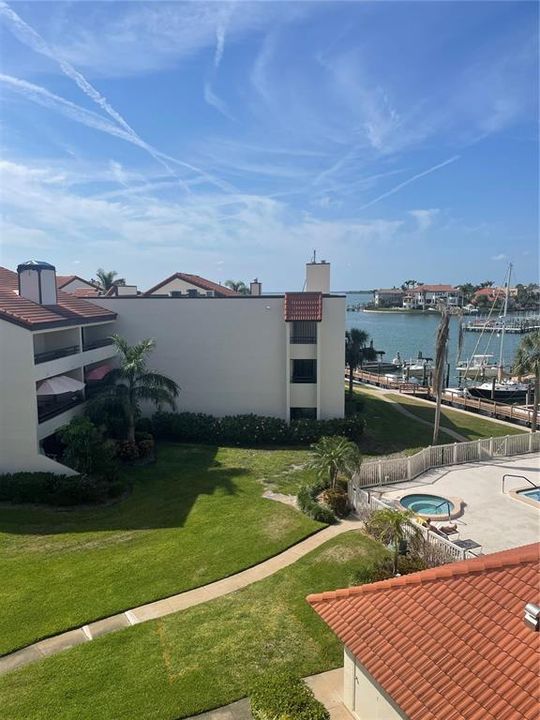 В аренду: $2,350 (1 спален, 1 ванн, 790 Квадратных фут)