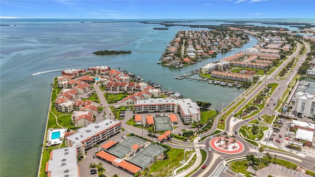 В аренду: $2,350 (1 спален, 1 ванн, 790 Квадратных фут)