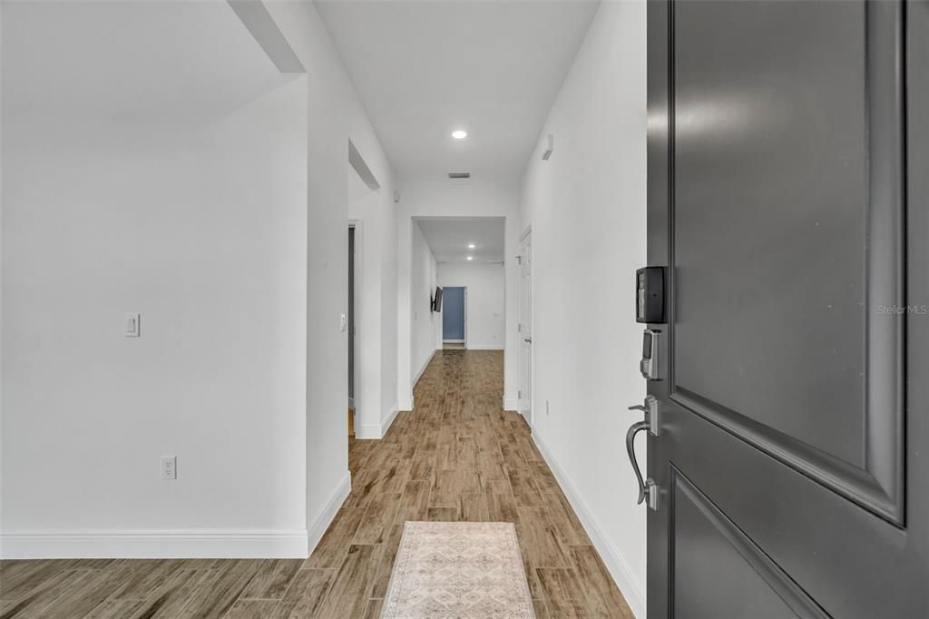 For Sale: $363,000 (3 beds, 2 baths, 1644 Square Feet)