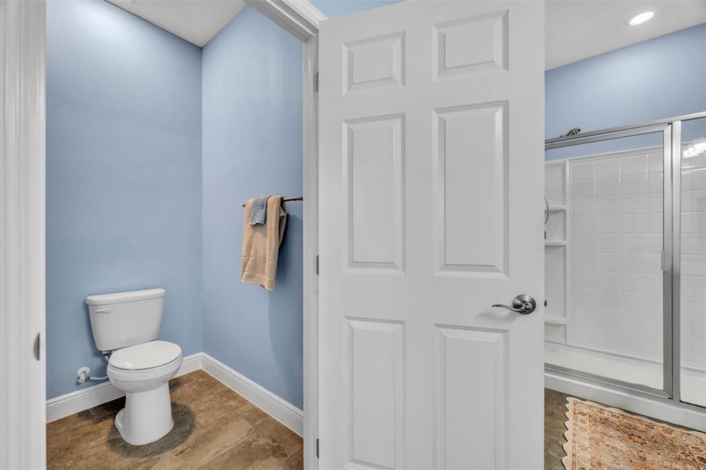 For Sale: $363,000 (3 beds, 2 baths, 1644 Square Feet)