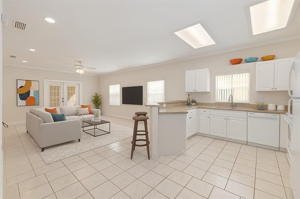 待售: $230,000 (2 贝兹, 2 浴室, 1207 平方英尺)