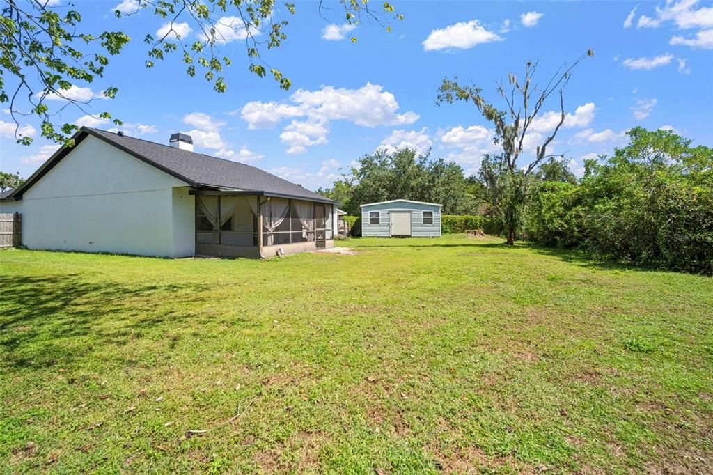 For Sale: $350,000 (3 beds, 2 baths, 1305 Square Feet)