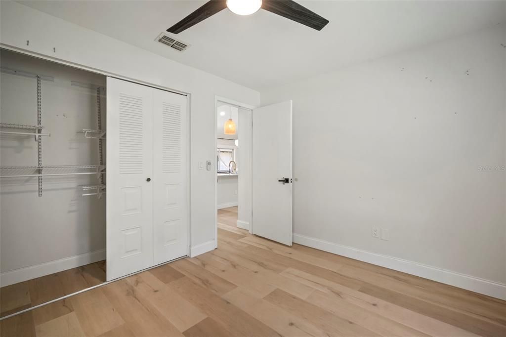 For Sale: $350,000 (3 beds, 2 baths, 1305 Square Feet)