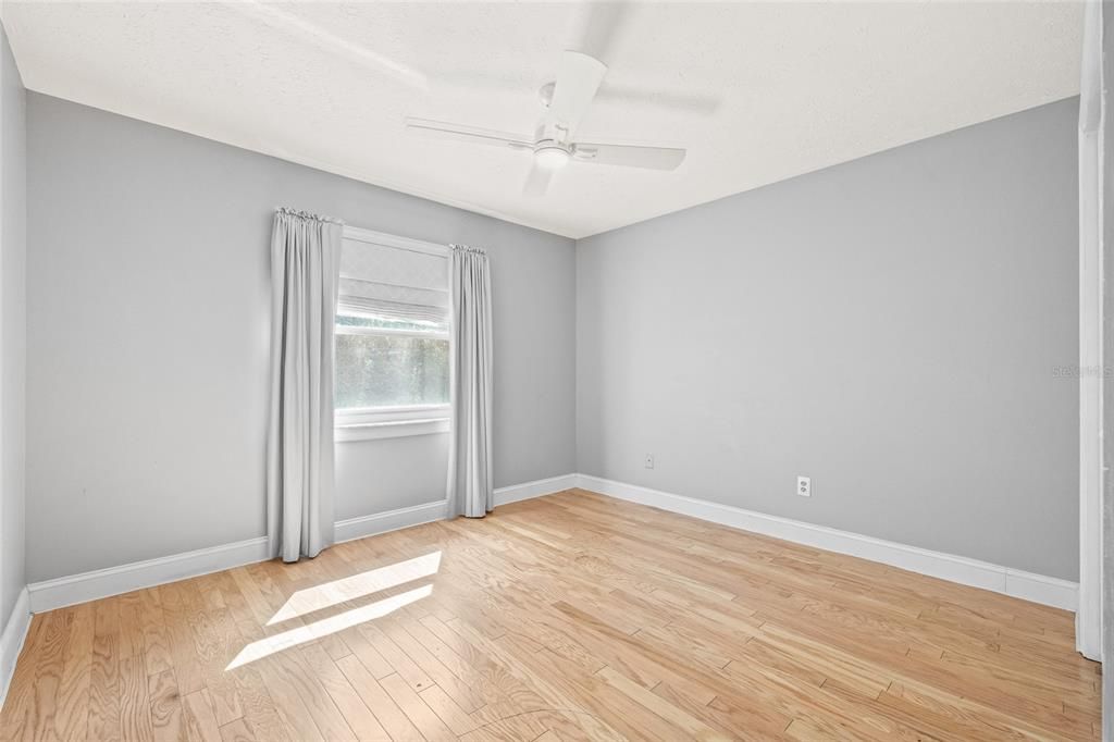 待售: $549,900 (4 贝兹, 2 浴室, 2786 平方英尺)