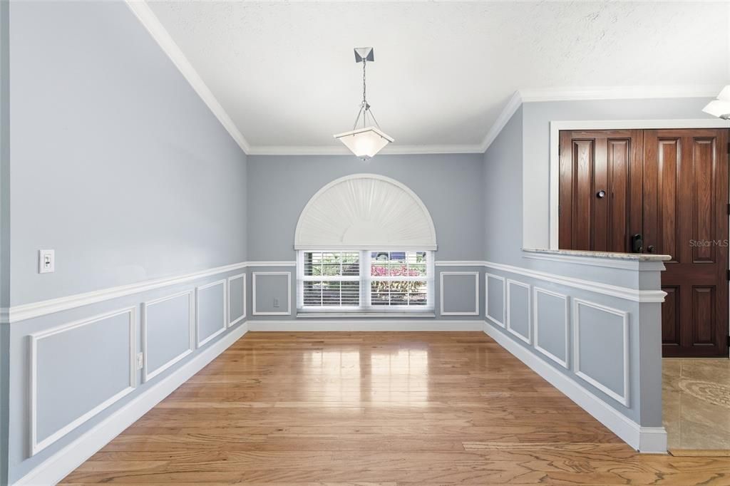 待售: $549,900 (4 贝兹, 2 浴室, 2786 平方英尺)