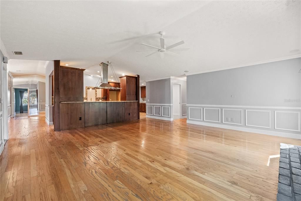 待售: $549,900 (4 贝兹, 2 浴室, 2786 平方英尺)