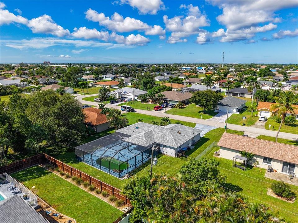 For Sale: $299,000 (3 beds, 2 baths, 1226 Square Feet)