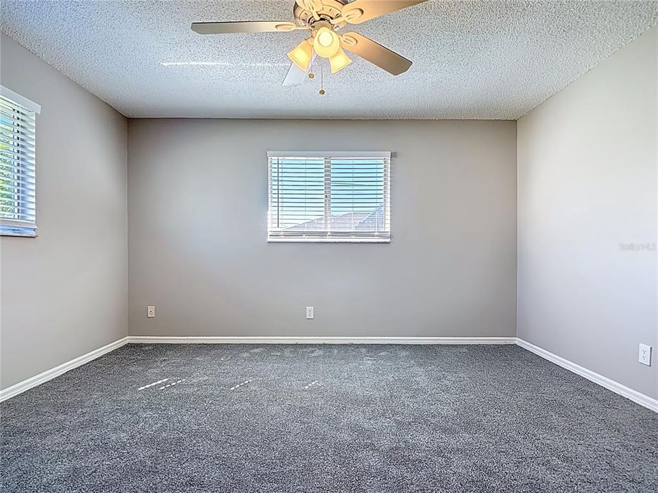 For Sale: $299,000 (3 beds, 2 baths, 1226 Square Feet)