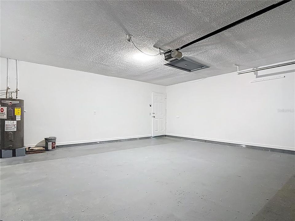 For Sale: $299,000 (3 beds, 2 baths, 1226 Square Feet)