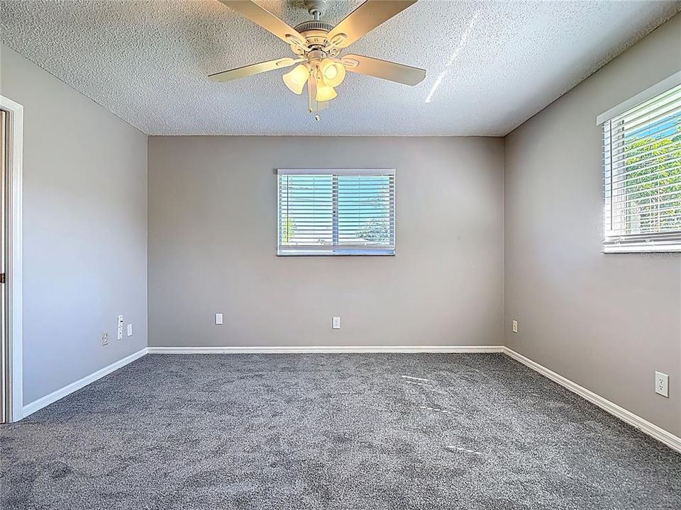 For Sale: $299,000 (3 beds, 2 baths, 1226 Square Feet)