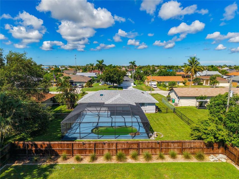 For Sale: $299,000 (3 beds, 2 baths, 1226 Square Feet)