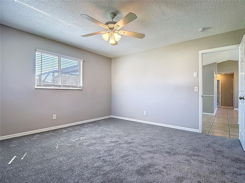 For Sale: $299,000 (3 beds, 2 baths, 1226 Square Feet)