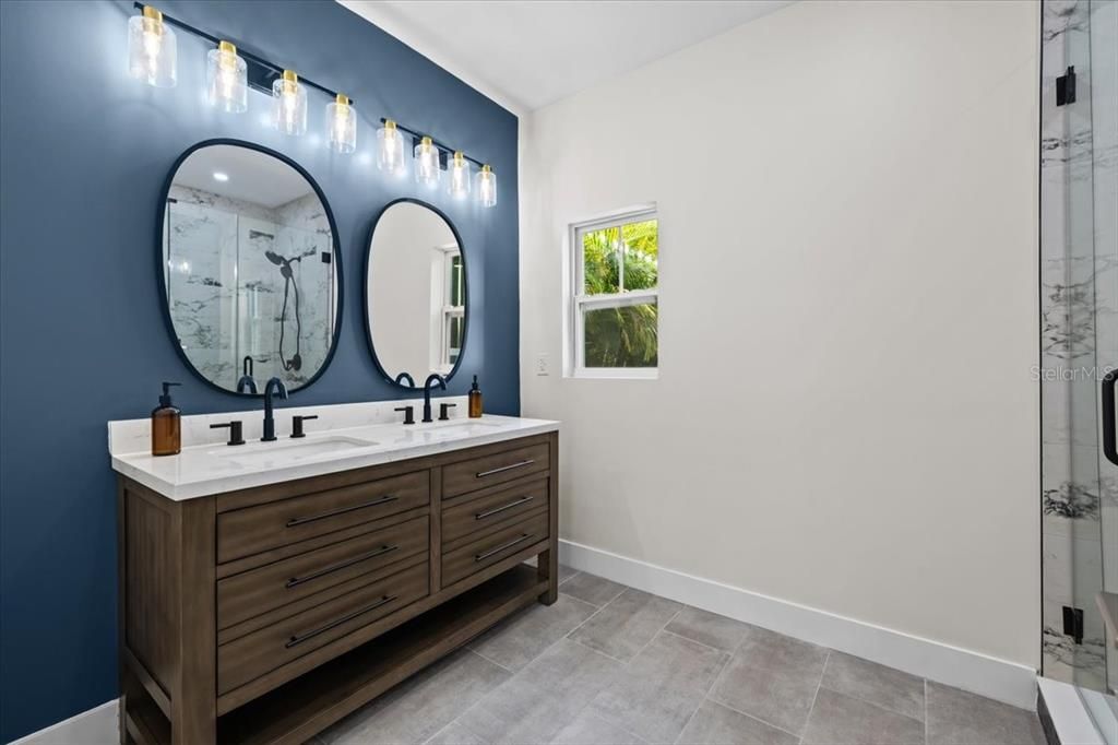 待售: $1,149,000 (4 贝兹, 3 浴室, 2573 平方英尺)