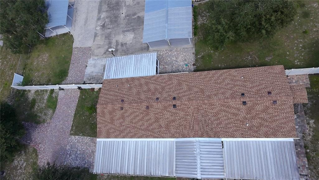 На продажу: $385,000 (6 спален, 3 ванн, 2040 Квадратных фут)