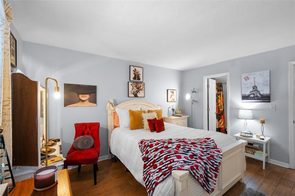 Activo con contrato: $115,000 (1 camas, 1 baños, 633 Pies cuadrados)