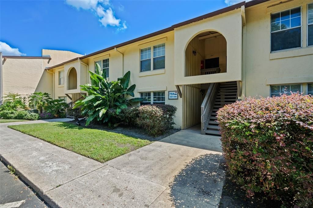 Activo con contrato: $115,000 (1 camas, 1 baños, 633 Pies cuadrados)