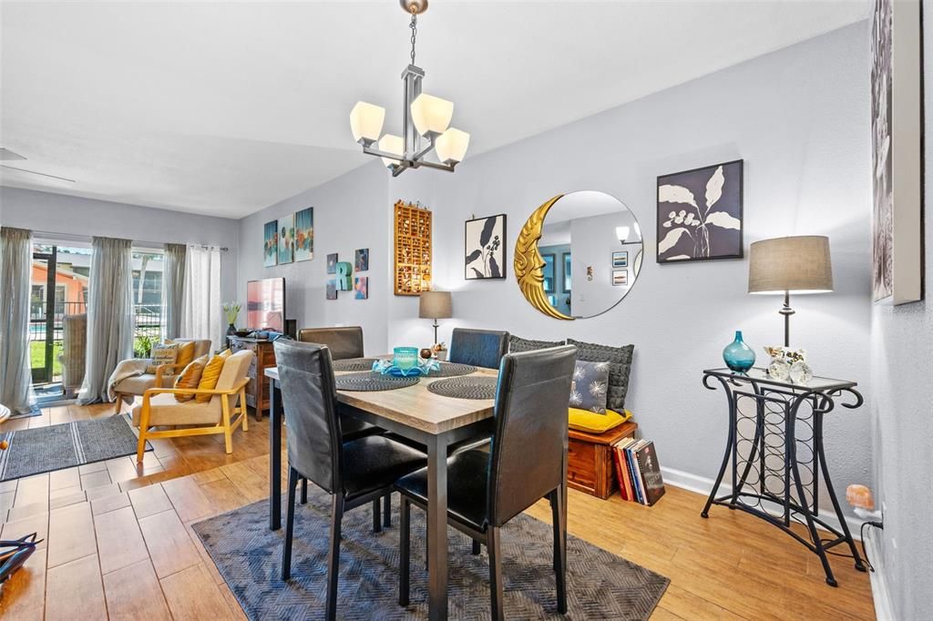 Activo con contrato: $115,000 (1 camas, 1 baños, 633 Pies cuadrados)