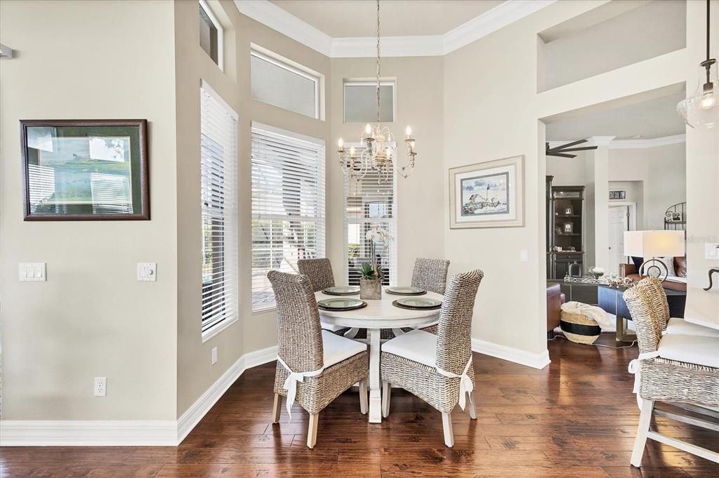 En Venta: $864,900 (4 camas, 3 baños, 3018 Pies cuadrados)