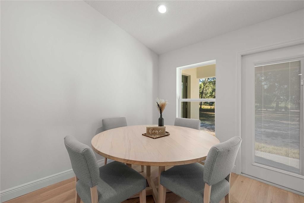 En Venta: $387,500 (3 camas, 2 baños, 1508 Pies cuadrados)