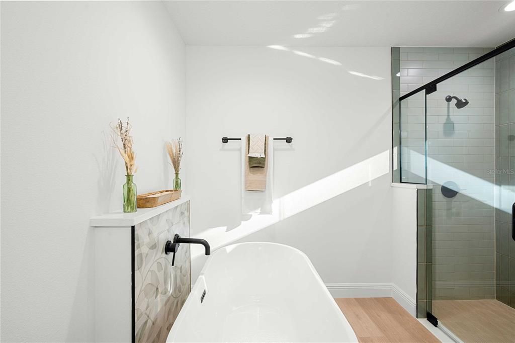 En Venta: $387,500 (3 camas, 2 baños, 1508 Pies cuadrados)