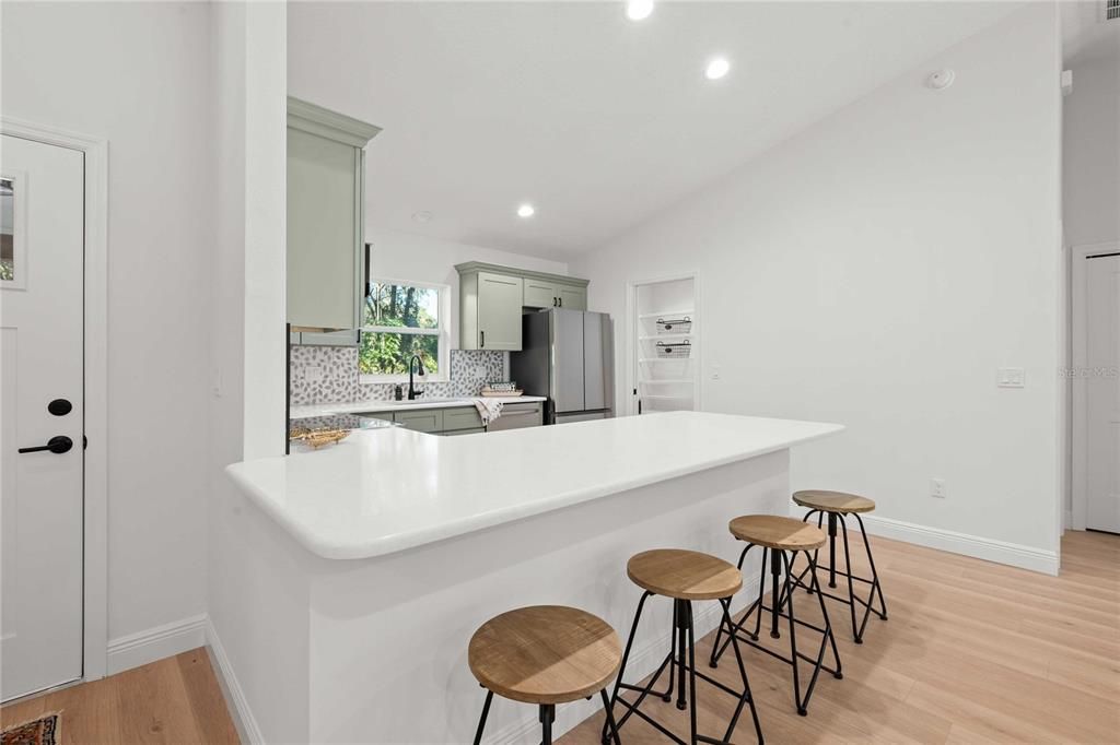 En Venta: $387,500 (3 camas, 2 baños, 1508 Pies cuadrados)