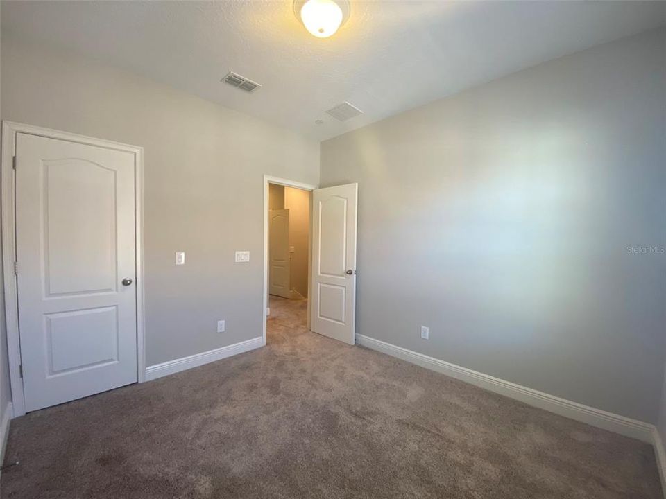 待售: $447,900 (4 贝兹, 3 浴室, 2014 平方英尺)