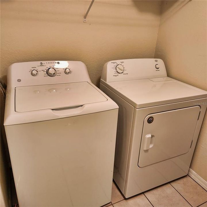 Activo con contrato: $1,650 (2 camas, 2 baños, 1209 Pies cuadrados)