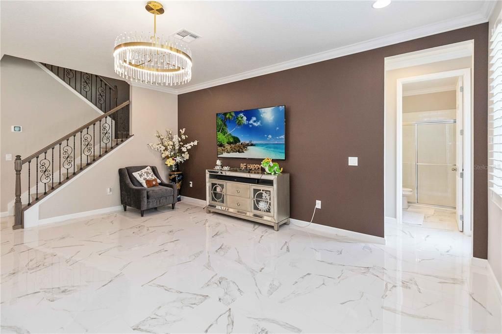 For Sale: $945,000 (6 beds, 4 baths, 3710 Square Feet)