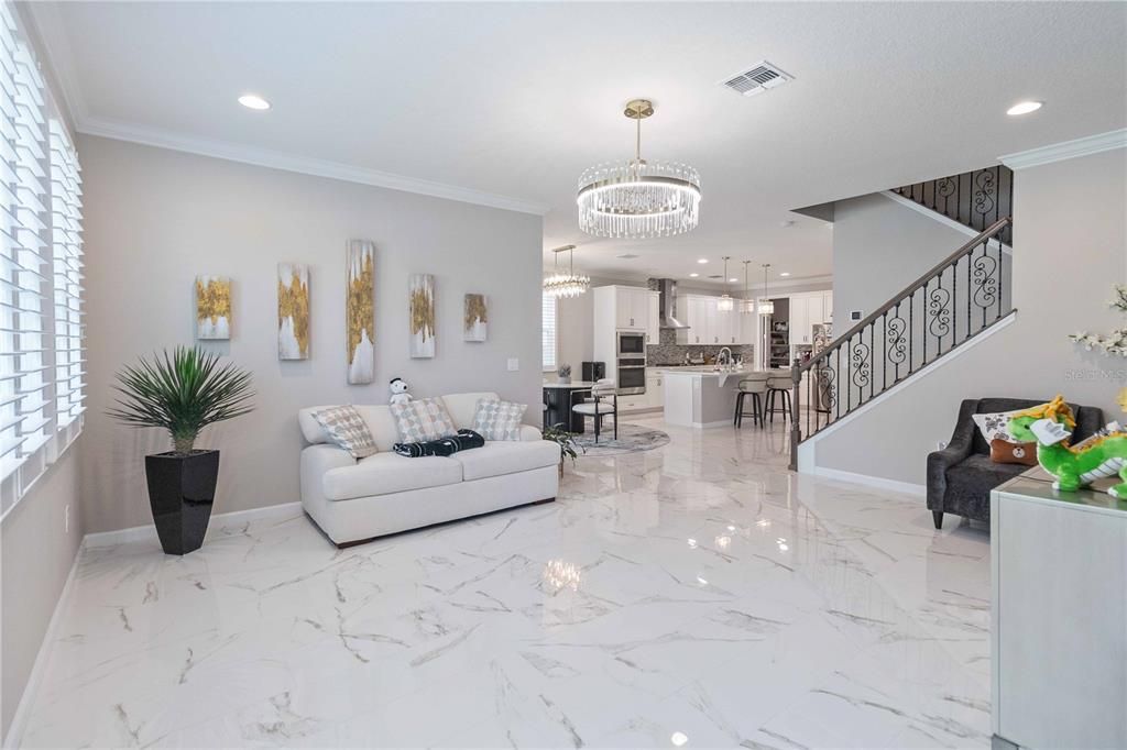 For Sale: $945,000 (6 beds, 4 baths, 3710 Square Feet)