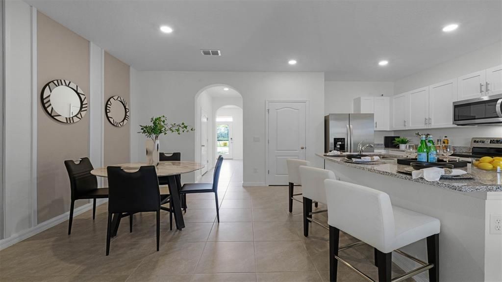 For Sale: $334,990 (3 beds, 2 baths, 1673 Square Feet)