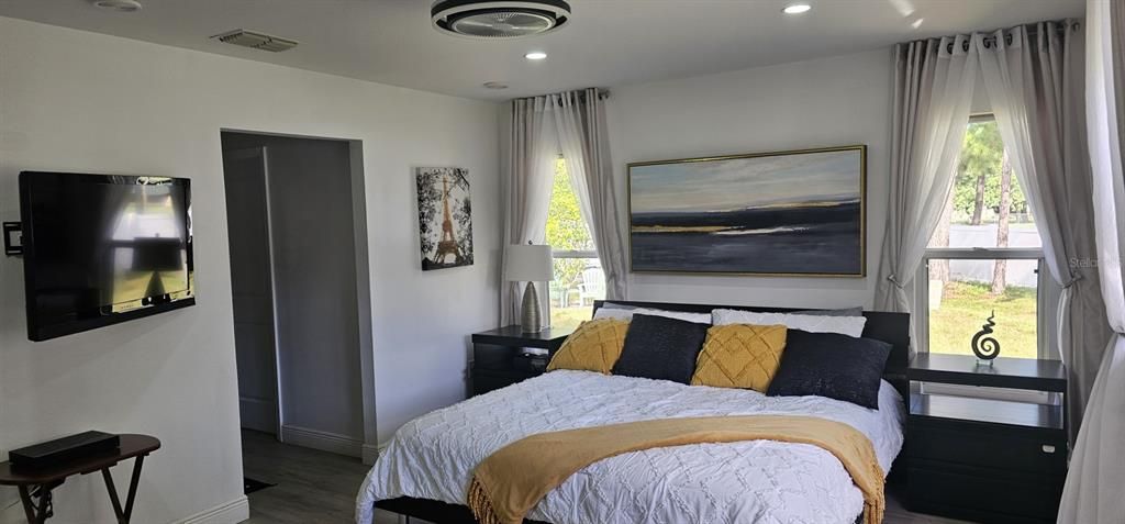 En Renta: $2,500 (3 camas, 2 baños, 1819 Pies cuadrados)