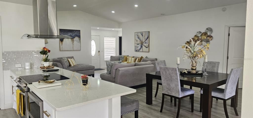 En Renta: $2,500 (3 camas, 2 baños, 1819 Pies cuadrados)