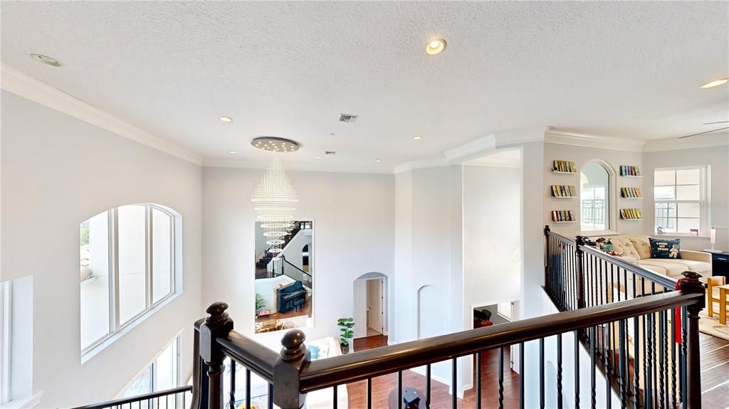 For Sale: $2,750,000 (7 beds, 5 baths, 5221 Square Feet)