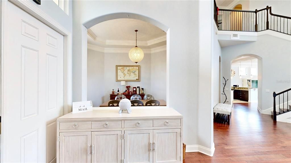 For Sale: $2,750,000 (7 beds, 5 baths, 5221 Square Feet)